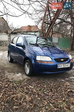 Седан Chevrolet Aveo 2005 в Кропивницькому