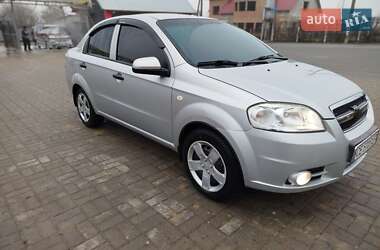 Седан Chevrolet Aveo 2008 в Черновцах