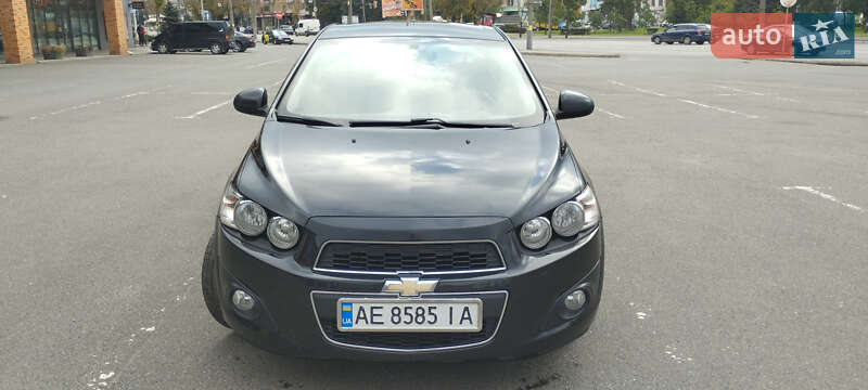 Седан Chevrolet Aveo 2012 в Кривому Розі