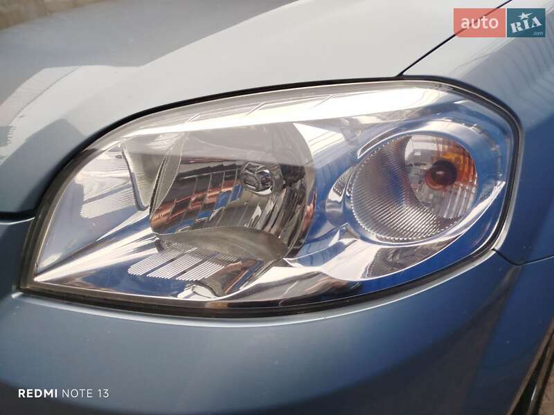 Седан Chevrolet Aveo 2008 в Білгороді-Дністровському