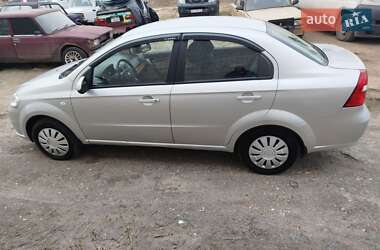 Седан Chevrolet Aveo 2008 в Києві