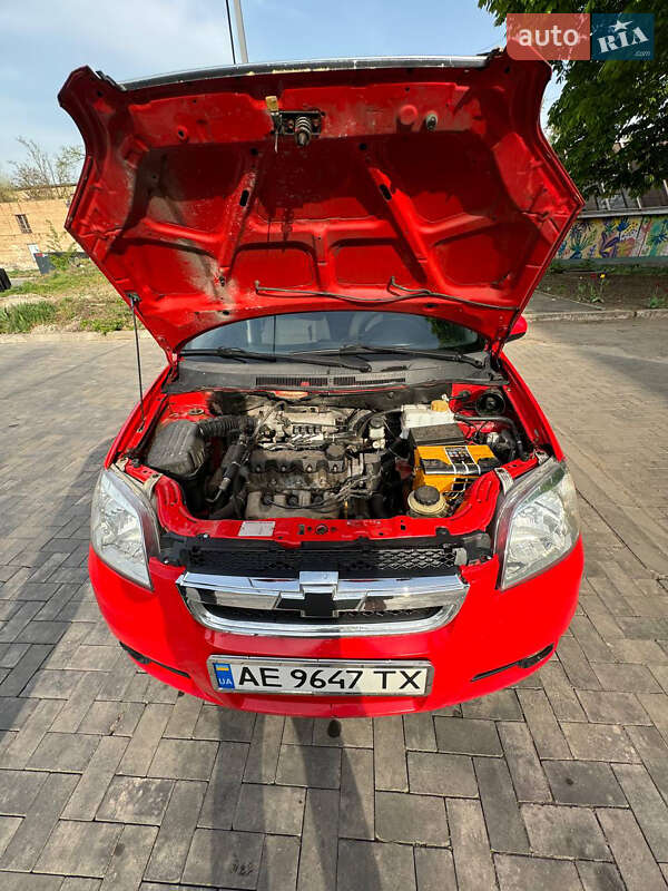 Седан Chevrolet Aveo 2006 в Кривому Розі