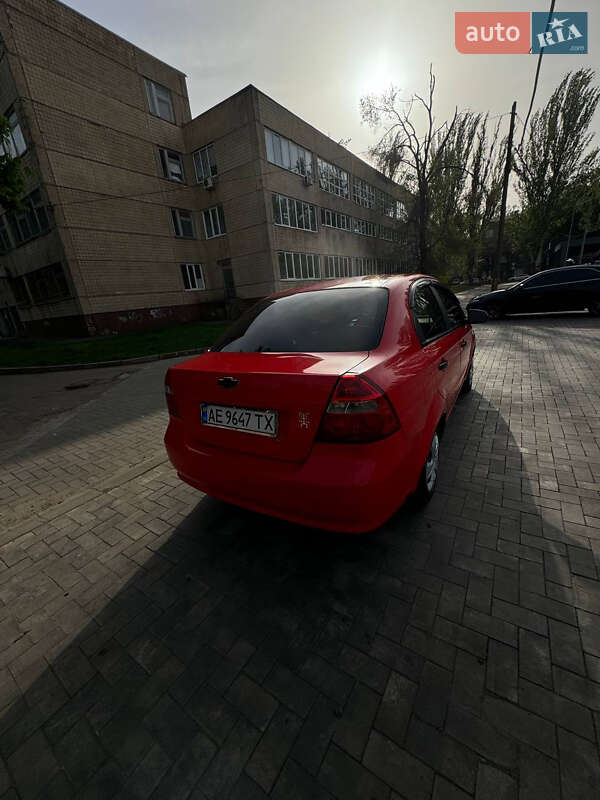 Седан Chevrolet Aveo 2006 в Кривому Розі