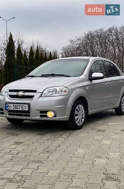 Седан Chevrolet Aveo 2008 в Кременчуці