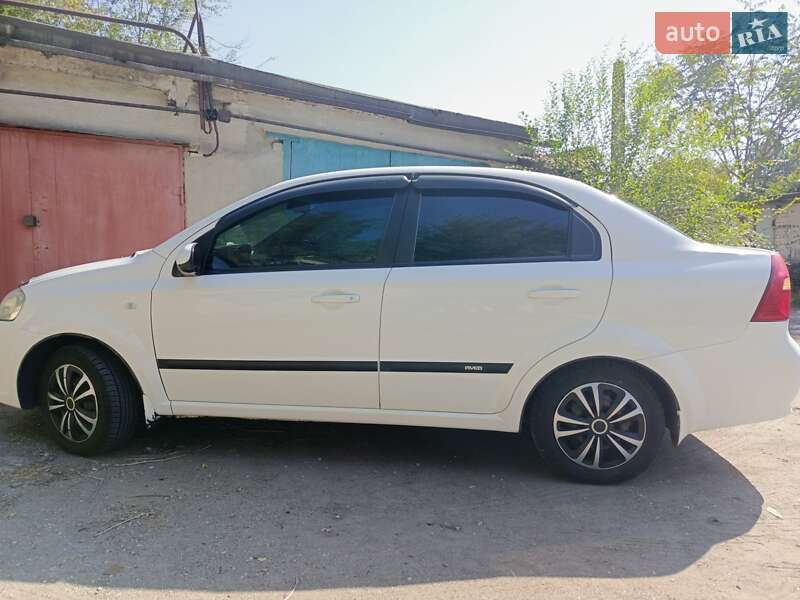 Седан Chevrolet Aveo 2008 в 