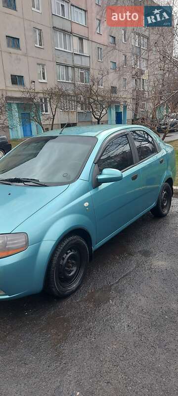 Седан Chevrolet Aveo 2005 в Харкові