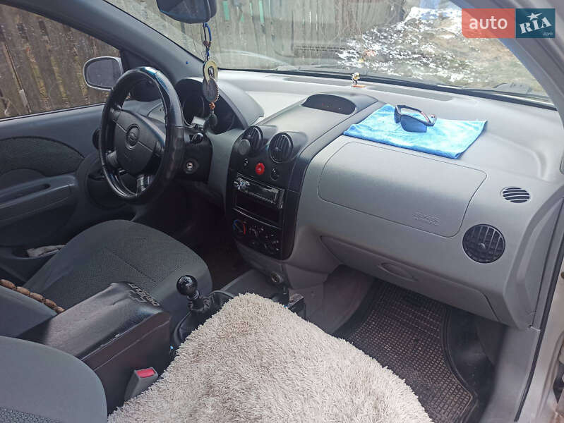 Седан Chevrolet Aveo 2005 в Житомирі
