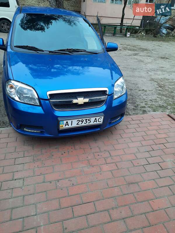 Седан Chevrolet Aveo 2006 в Ирпене