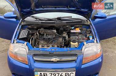 Седан Chevrolet Aveo 2006 в Виннице