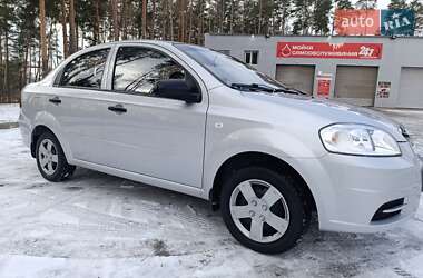 Седан Chevrolet Aveo 2011 в Харкові