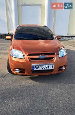 Седан Chevrolet Aveo 2008 в Жовтих Водах