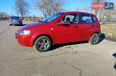 Хэтчбек Chevrolet Aveo 2006 в 