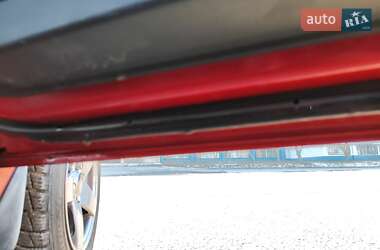 Хэтчбек Chevrolet Aveo 2006 в 