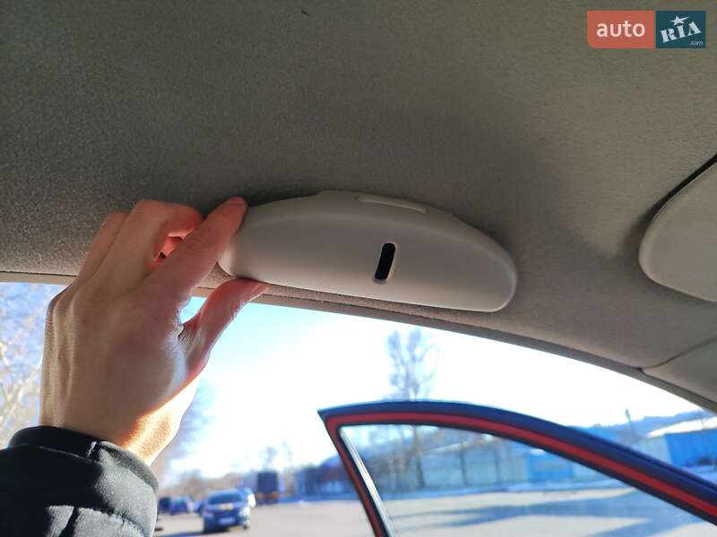 Хетчбек Chevrolet Aveo 2006 в Дніпрі