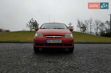Хэтчбек Chevrolet Aveo 2006 в 