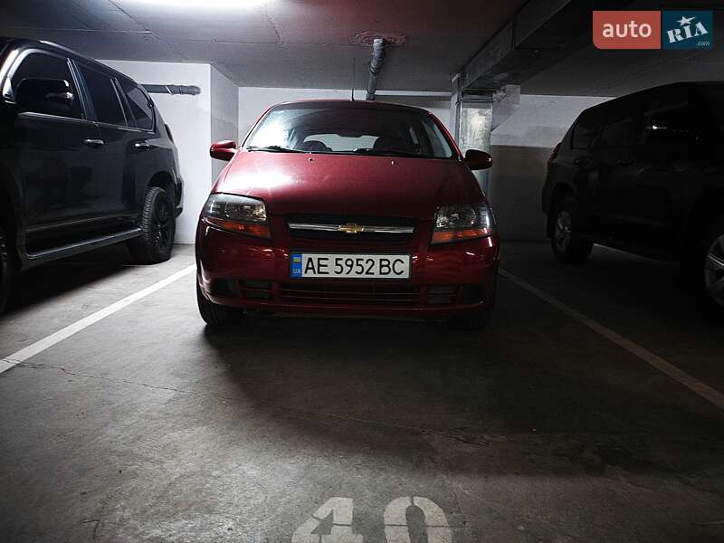 Хетчбек Chevrolet Aveo 2006 в Дніпрі