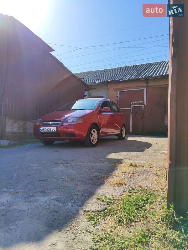 Хетчбек Chevrolet Aveo 2006 в Дніпрі