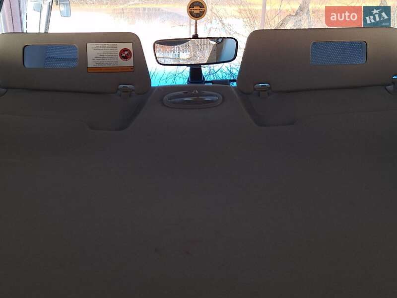 Седан Chevrolet Aveo 2005 в Умані