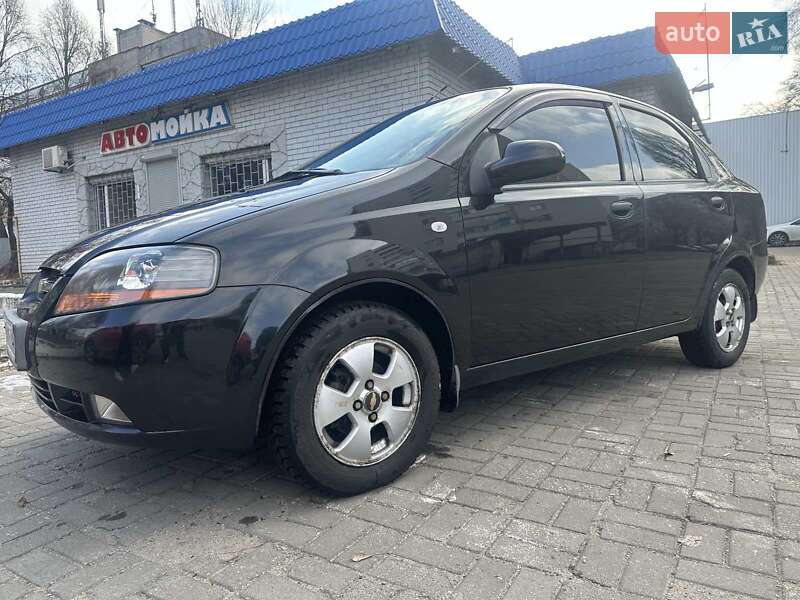 Седан Chevrolet Aveo 2006 в 