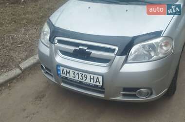 Хэтчбек Chevrolet Aveo 2008 в Житомире