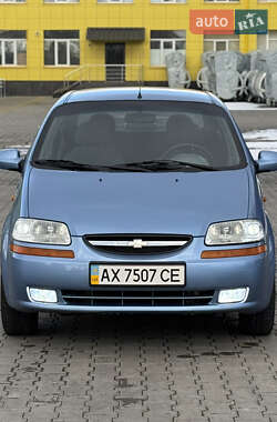 Седан Chevrolet Aveo 2005 в Запоріжжі