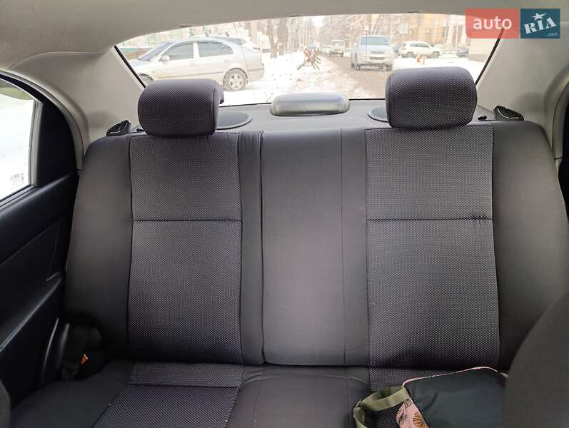Седан Chevrolet Aveo 2007 в Лохвиці