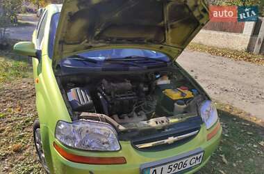 Хэтчбек Chevrolet Aveo 2005 в Фастове