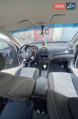 Хэтчбек Chevrolet Aveo 2011 в Тернополе