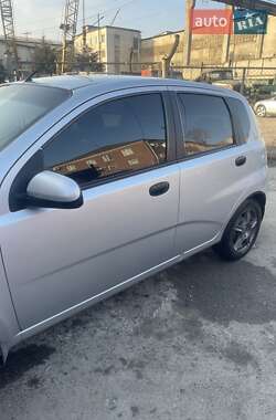 Хэтчбек Chevrolet Aveo 2011 в Тернополе