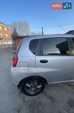 Хэтчбек Chevrolet Aveo 2011 в Тернополе