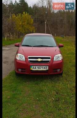 Седан Chevrolet Aveo 2010 в Києві