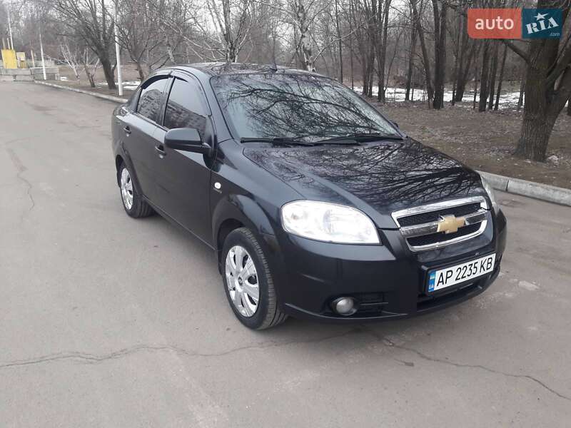 Седан Chevrolet Aveo 2011 в Запоріжжі