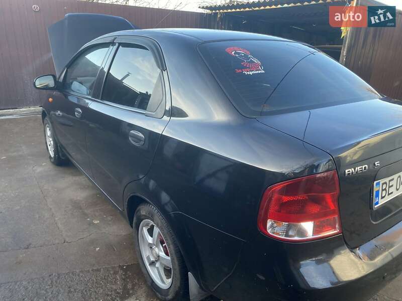Седан Chevrolet Aveo 2004 в Николаеве фото 3 Седан Chevrolet Aveo 2004 в Николаеве