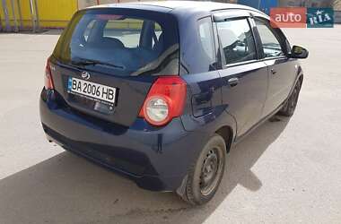 Хэтчбек Chevrolet Aveo 2013 в 