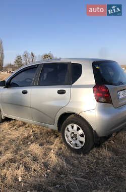 Хэтчбек Chevrolet Aveo 2005 в 