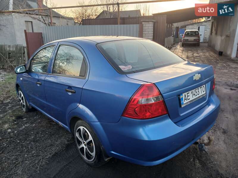 Седан Chevrolet Aveo 2008 в Дніпрі