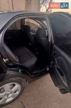 Седан Chevrolet Aveo 2006 в Виннице