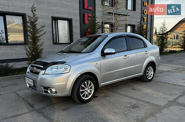 Седан Chevrolet Aveo 2007 в Кілії