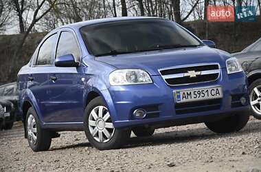 Седан Chevrolet Aveo 2009 в Бердичеві