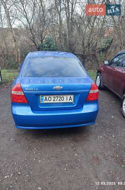 Седан Chevrolet Aveo 2007 в Береговому