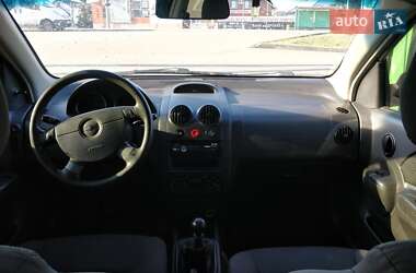 Седан Chevrolet Aveo 2005 в 