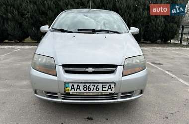 Хетчбек Chevrolet Aveo 2007 в 