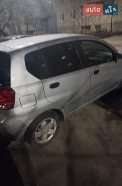 Хэтчбек Chevrolet Aveo 2008 в 