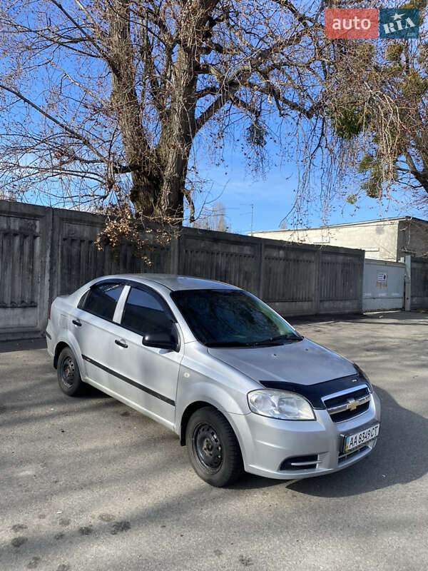 Седан Chevrolet Aveo 2006 в 