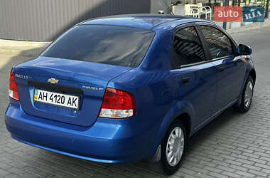 Седан Chevrolet Aveo 2005 в 