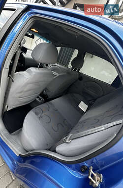 Седан Chevrolet Aveo 2005 в 