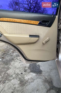 Седан Chevrolet Aveo 2008 в 