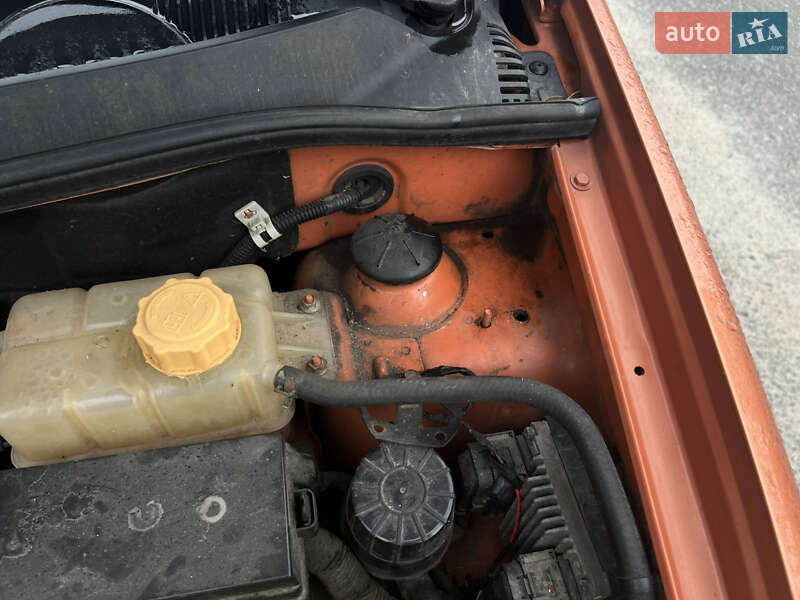 Седан Chevrolet Aveo 2007 в Чернигове