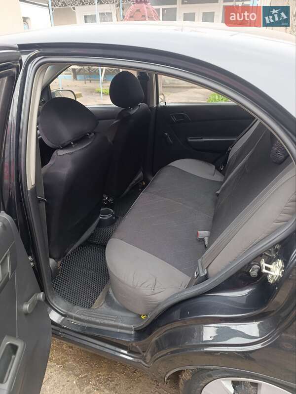 Седан Chevrolet Aveo 2010 в Черновцах фото 10 Седан Chevrolet Aveo 2010 в Черновцах