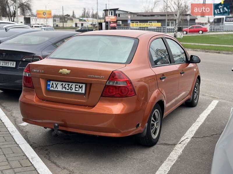 Седан Chevrolet Aveo 2006 в Кременчуці